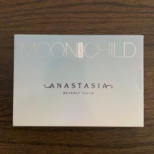 Anastasia Moon Child Glow Kit